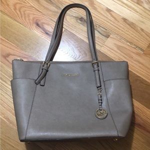 Michael Kors jet set east west top zip tote in taupe